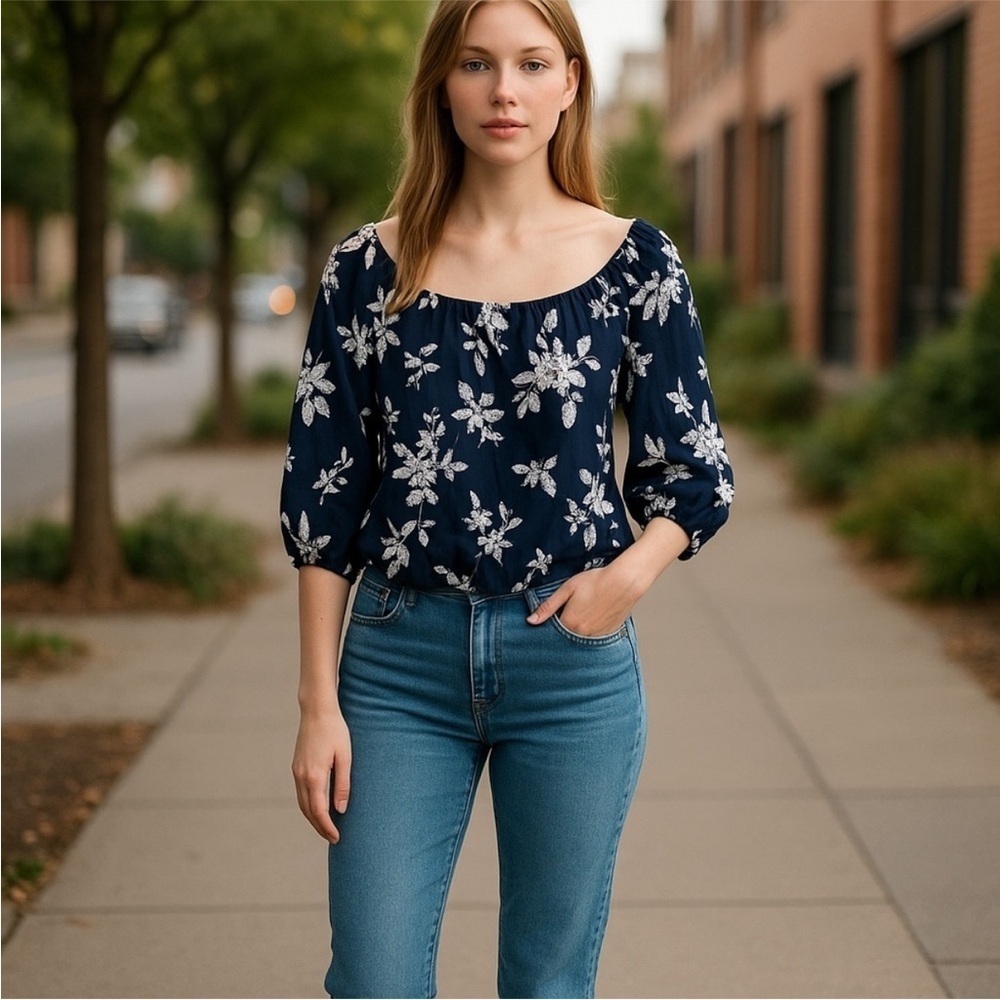 Aeropostale embroidered Long Sleeve off the shoulder top  Size S